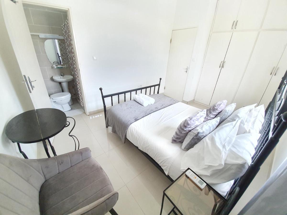 Appartement Makepe Bm 2 Douala Exterior photo